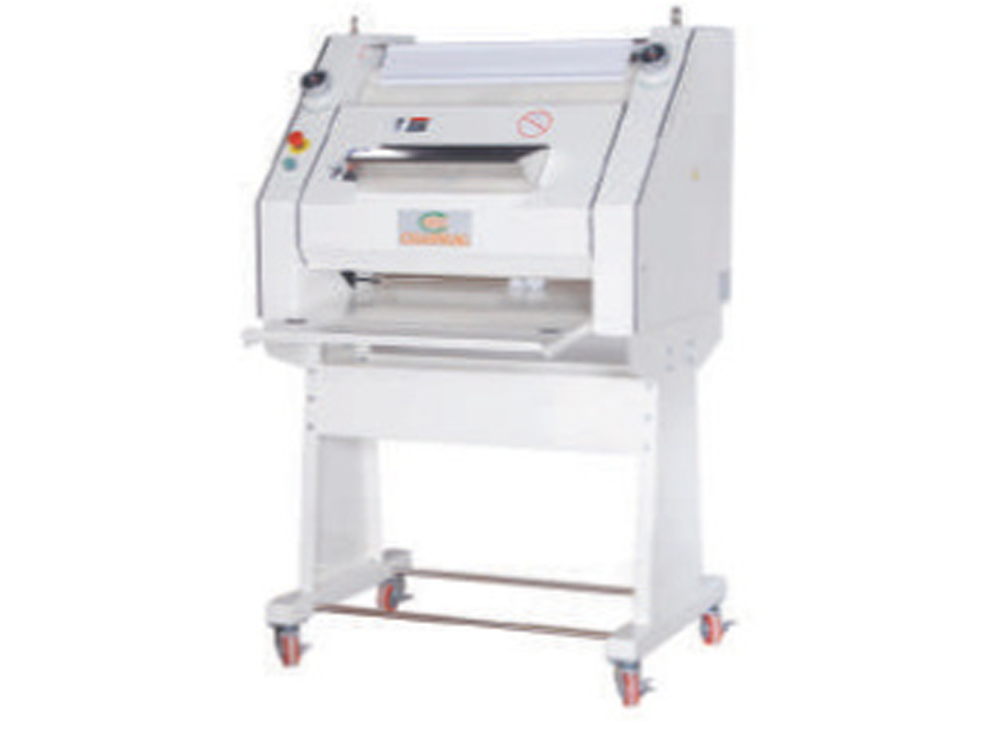 Moulding Machine